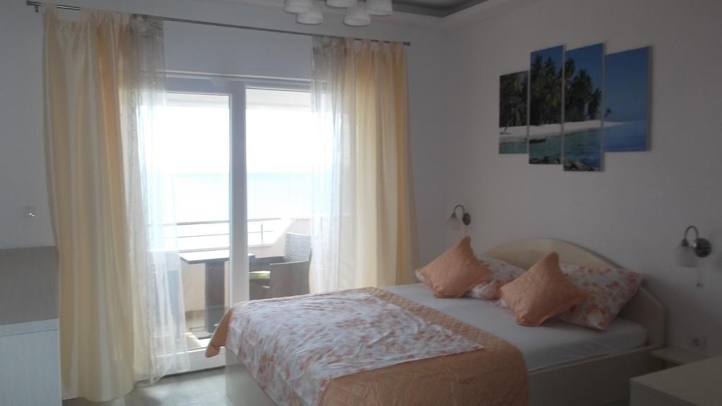 Apartments Rakuljic Podstrana Exterior foto